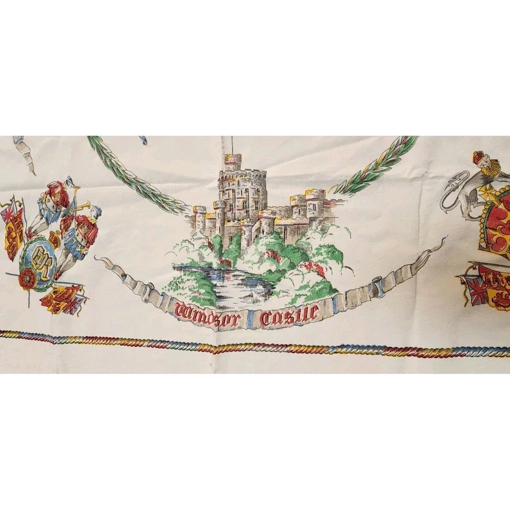 Royal Palaces Vintage Square Tablecloth ~46.25 X 42.5
